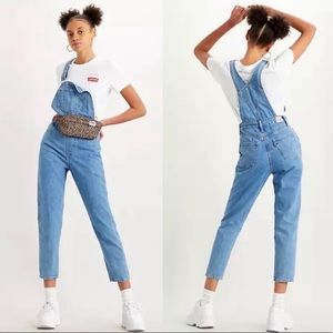 Levis Womens Tapered Overalls 24